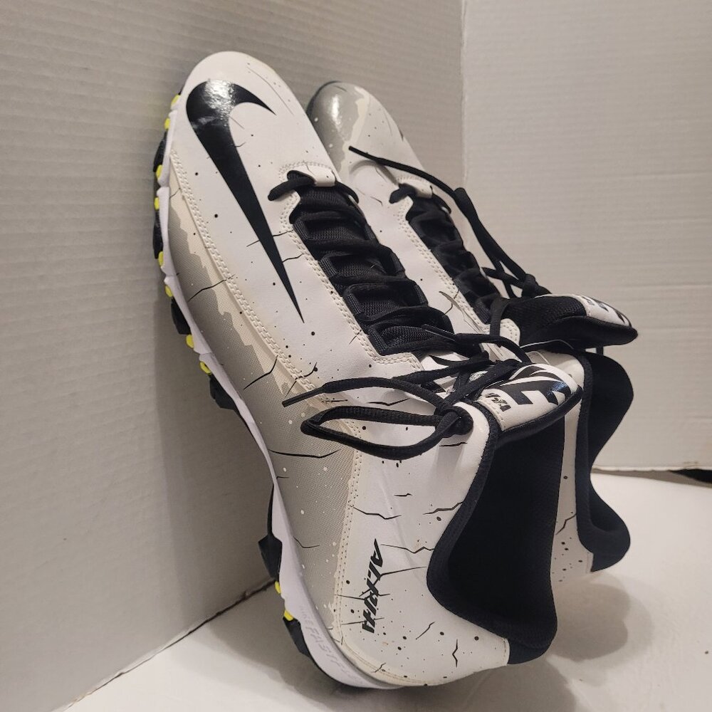 The Nike Alpha Fastflex Football Cleats White, Black, and Grey Men Shoes Size 16